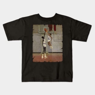 Manute Bol (231cm) and Spud Webb (168cm) Kids T-Shirt